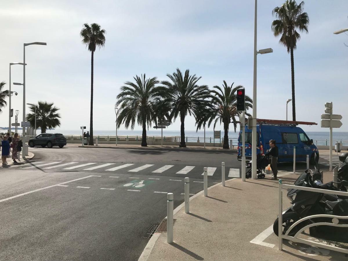 Appartement Cannes Bord De Mer Bagian luar foto